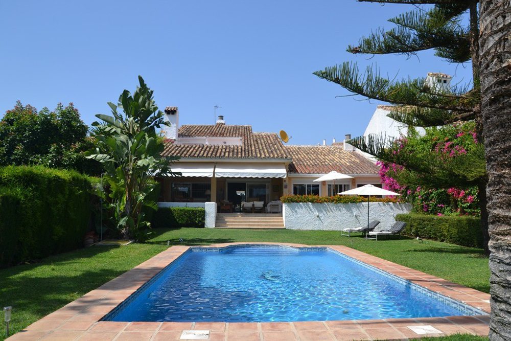 townhouses for sale in guadalmina