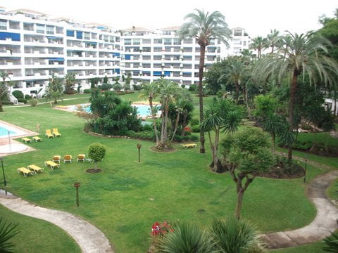 Jardines del puerto - Marbella Apartments