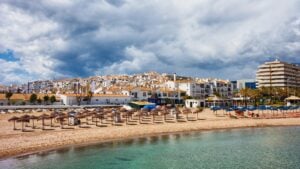 Why Invest in Puerto Banus Real Estate in 2025